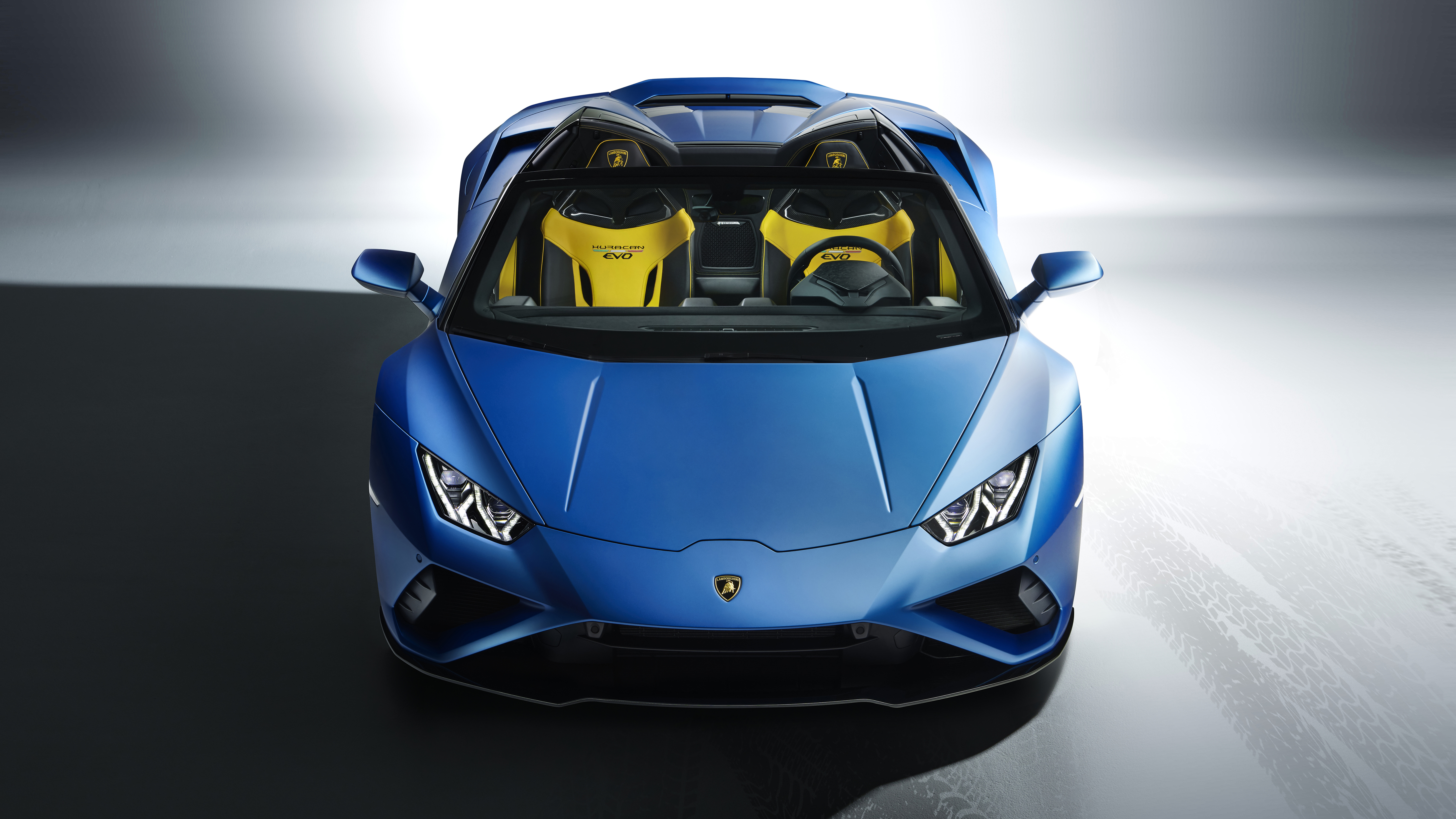 Blue lamborghini huracan Wallpapers Download