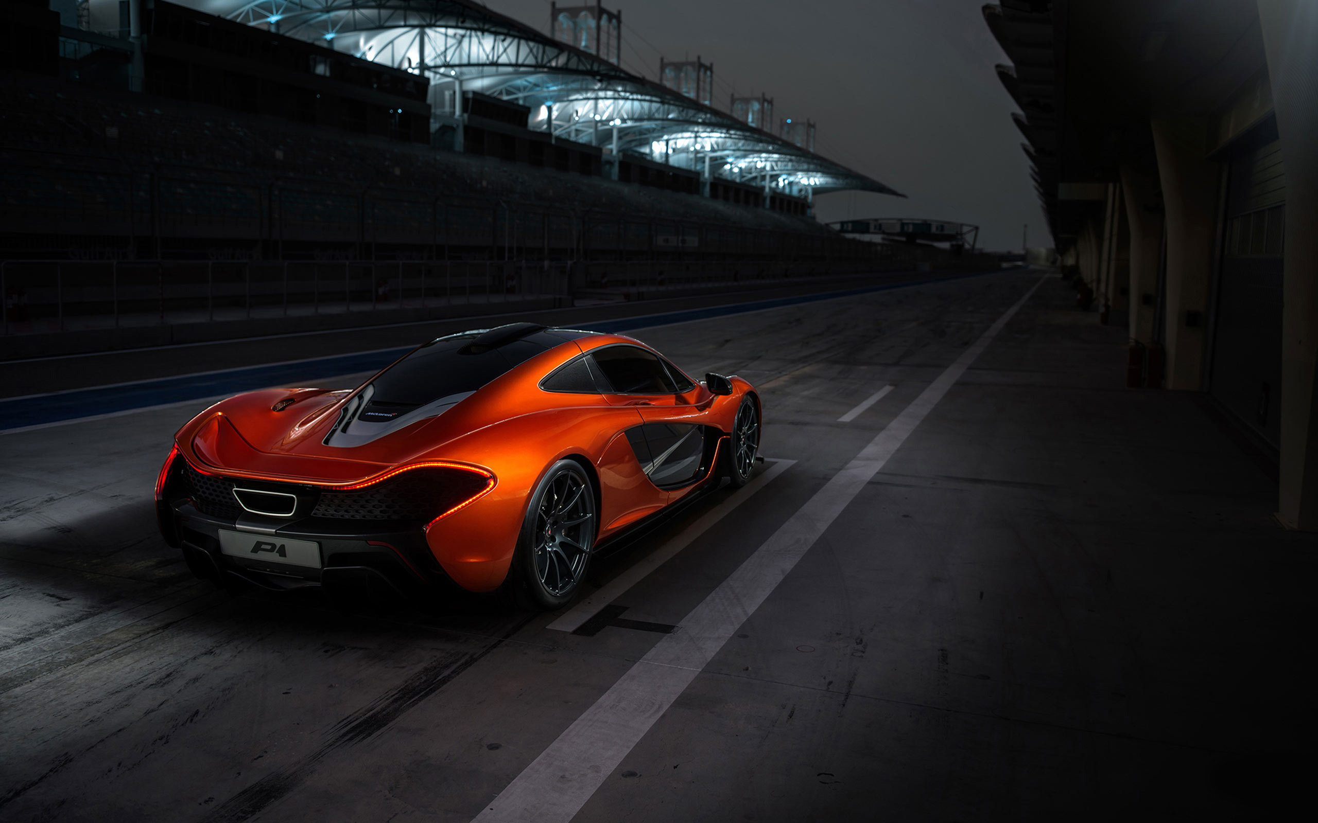 McLaren P1 2013 2 Wallpaper HD Car Wallpapers