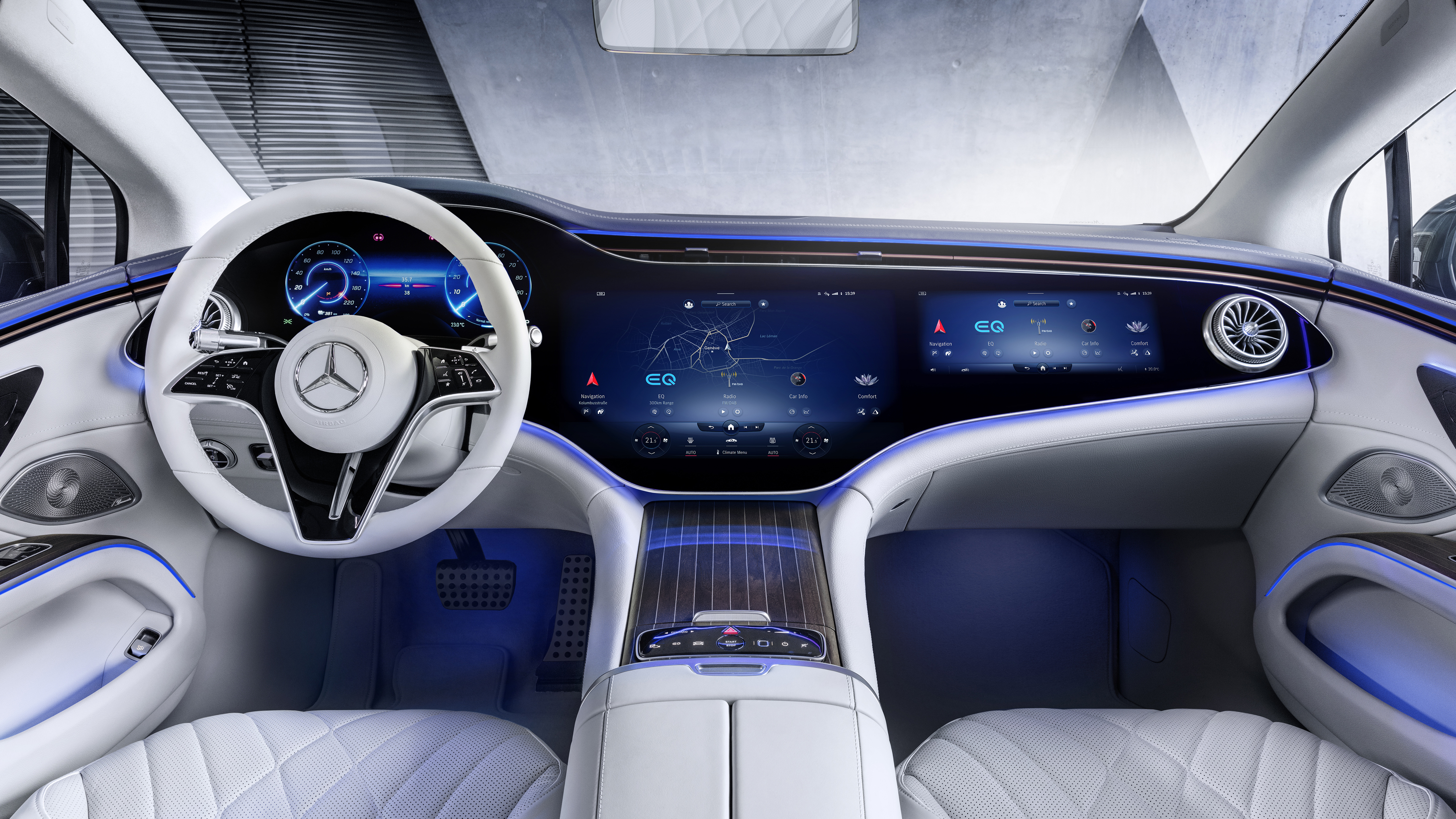 Салон автомобилей работа. Mercedes EQS 2022 салон. Mercedes Benz EQS 2021. Mercedes EQS 2021 салон. Mercedes-Benz EQS 2021 Interior.