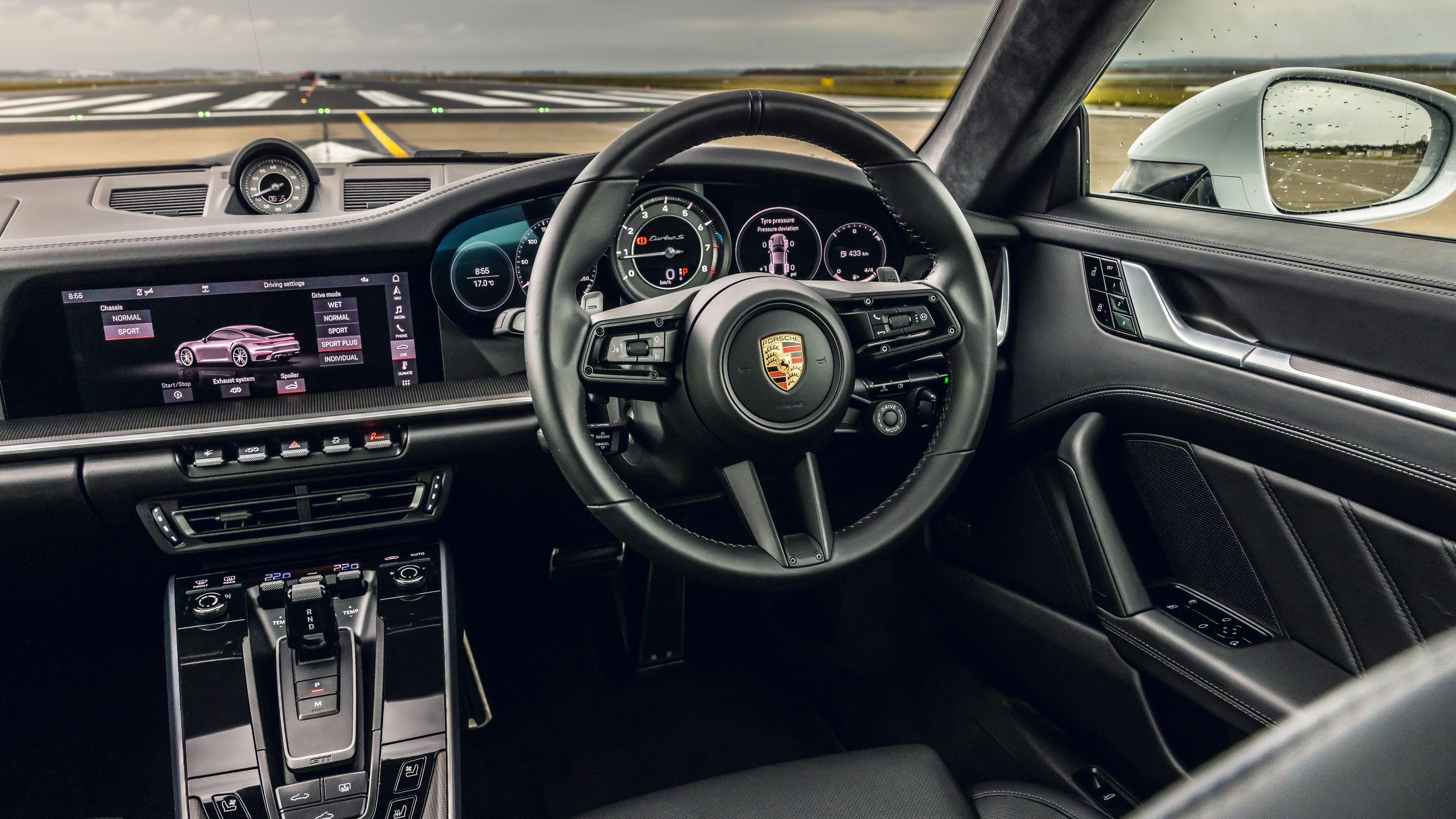 Porsche 911 Turbo S 2020 4k Interior