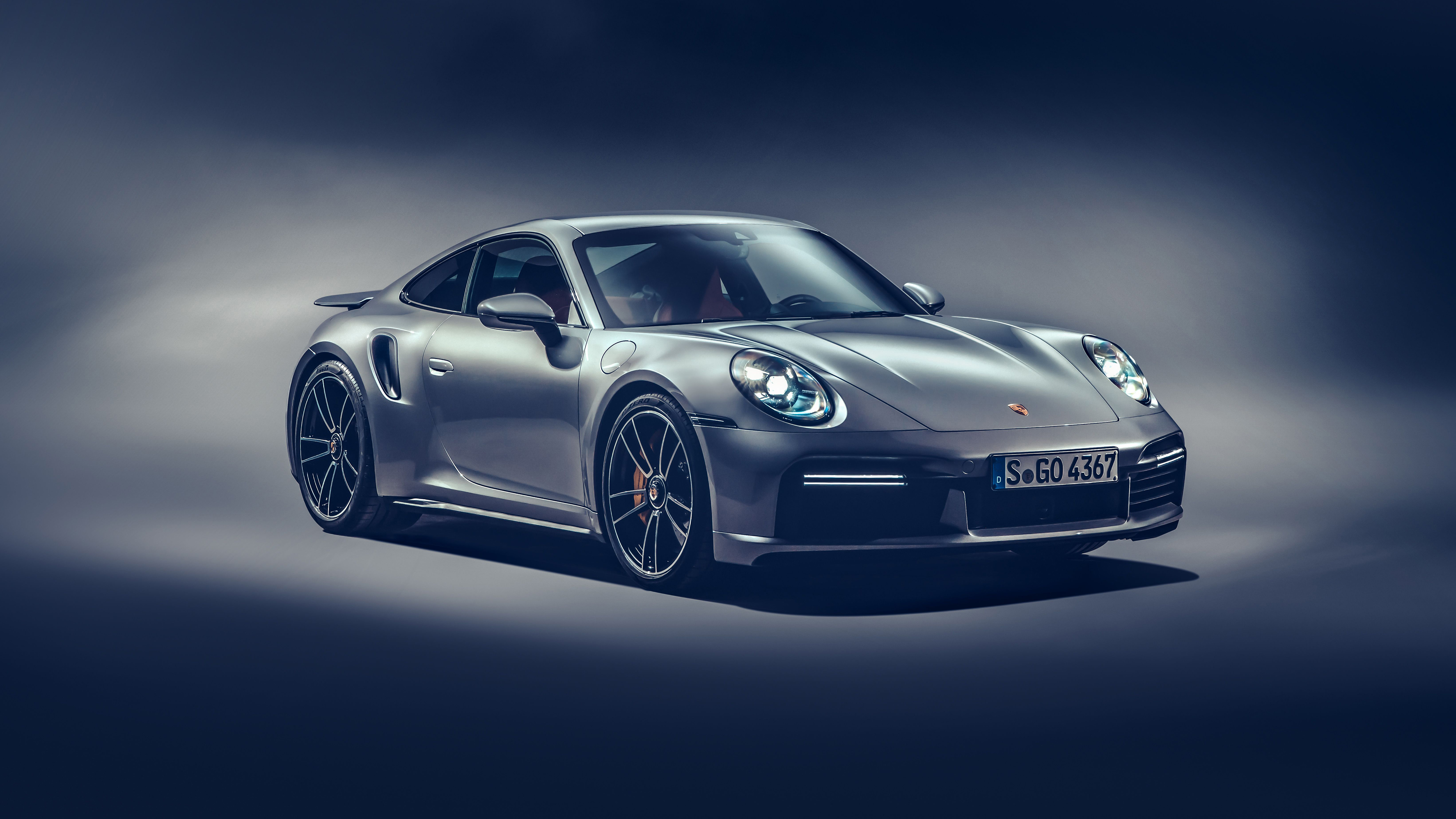 Các tín đồ của Porsche 911 sẽ thích thú với bức ảnh nền trang trí chiếc Porsche 911 Turbo S huyền thoại này. Xem ngay để được ngắm nhìn chiếc xe đã được nâng cấp và tinh chỉnh để trở nên hoàn hảo hơn.