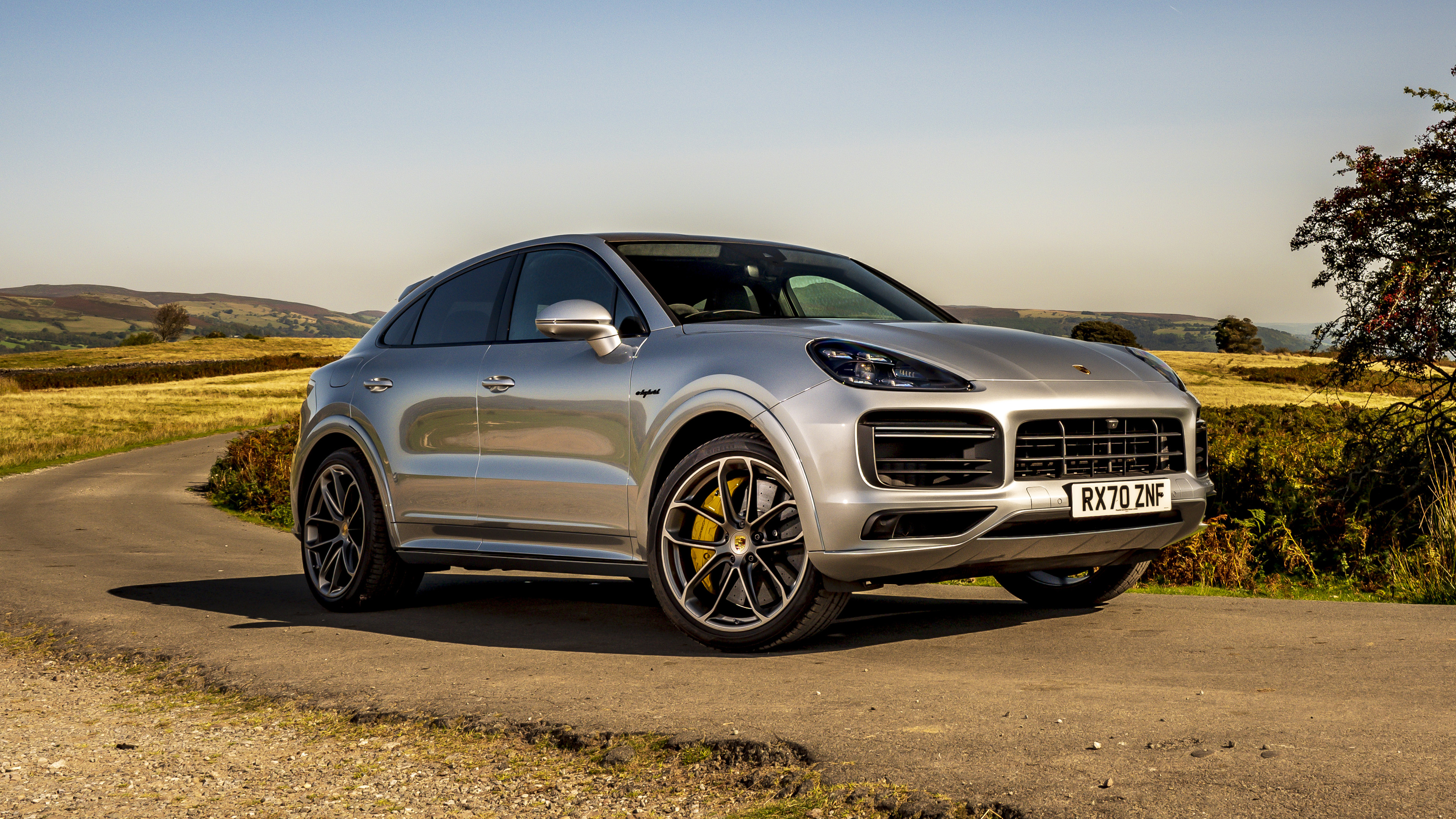 Porsche Cayenne Turbo S EHybrid Coupe 2020 4K Wallpaper