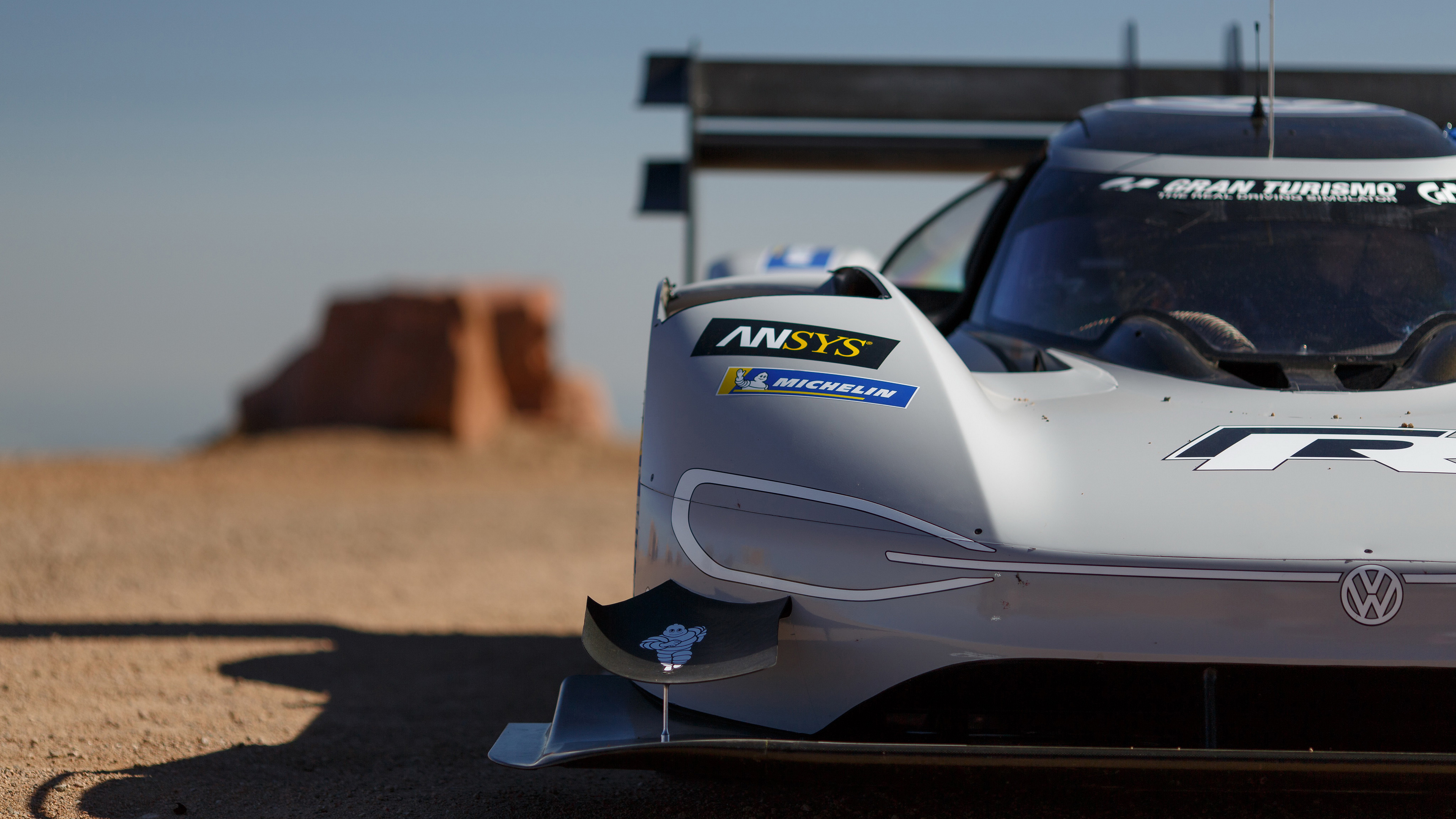 2018 Volkswagen ID R Pikes Peak